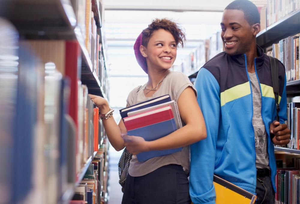 Uomo e donna possono essere solo amici? La scienza dice la sua