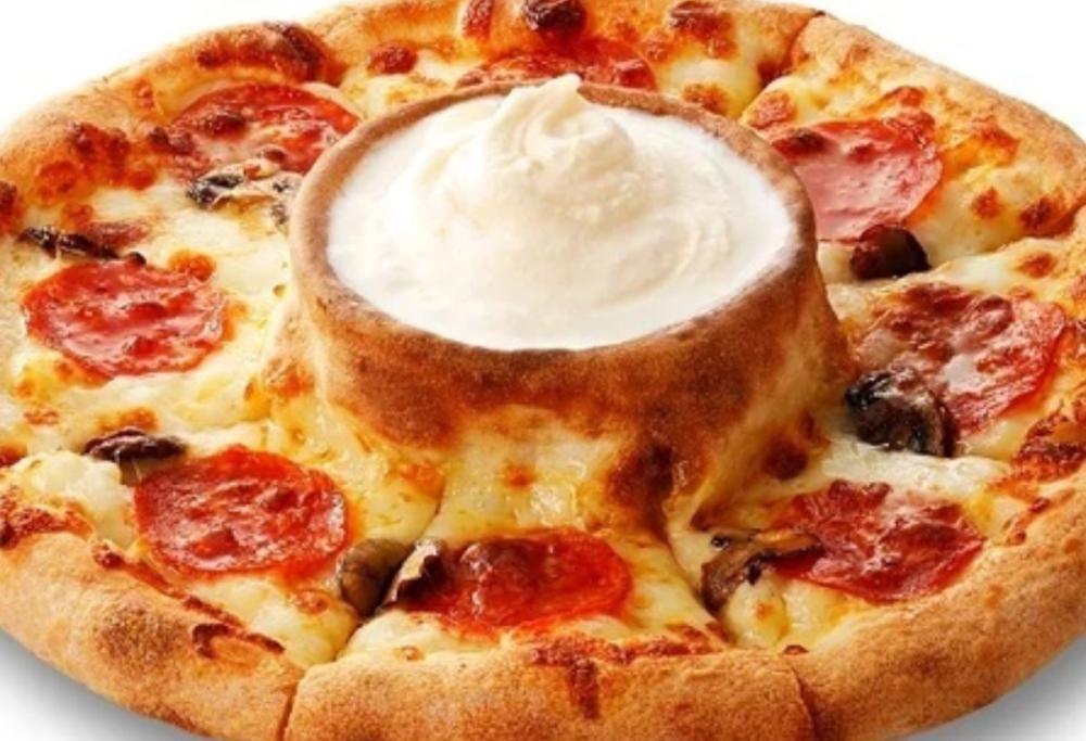 “Avventura estiva”: dal Giappone arriva la pizza con gelato