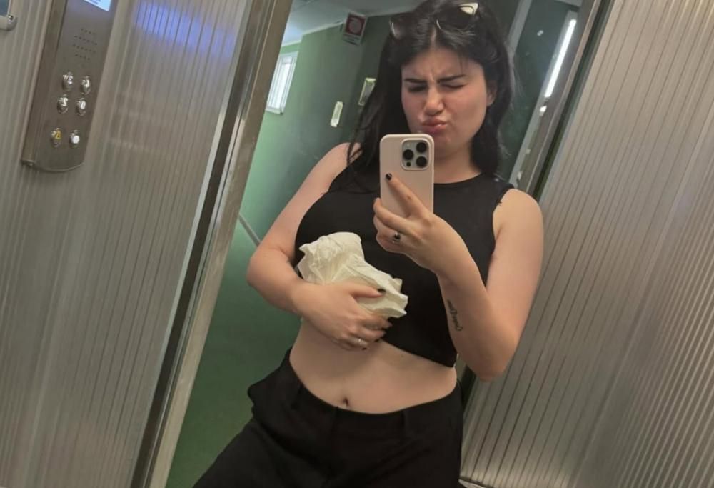 Chi è Maria Tomba: la cantante tra i finalisti a Sanremo Giovani 2024