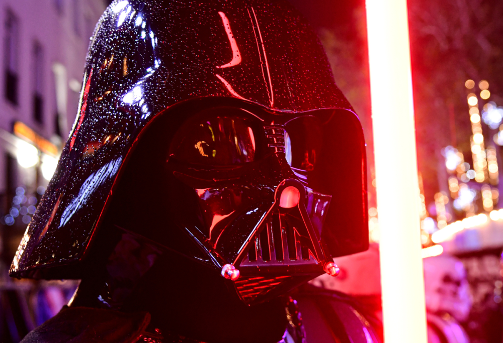 ​​L'iconica spada di Darth Vader all'asta per 2,6 milioni di euro