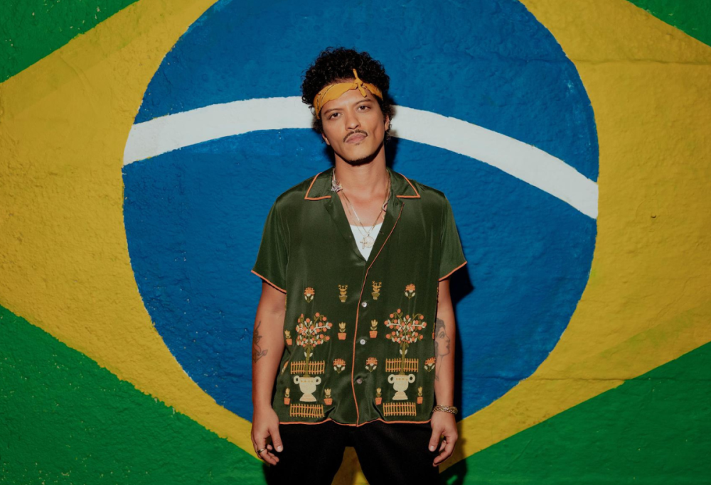 Bruno Mars entra in Fortnite con “Bonde do Brunão” e un controller