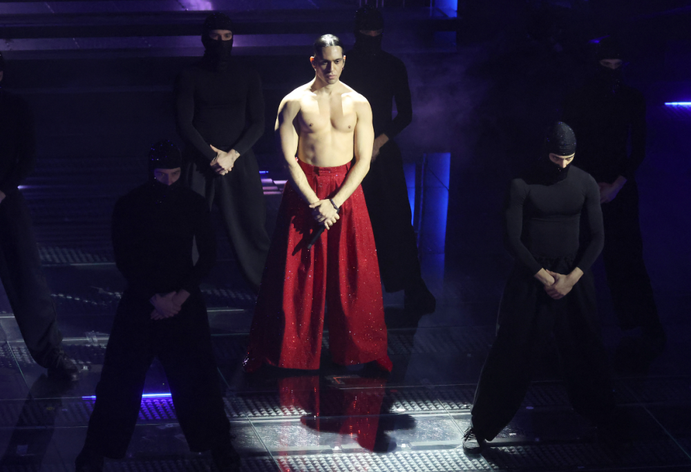 Mahmood: “In me tanta virilità, ma esprimo anche femminilità”