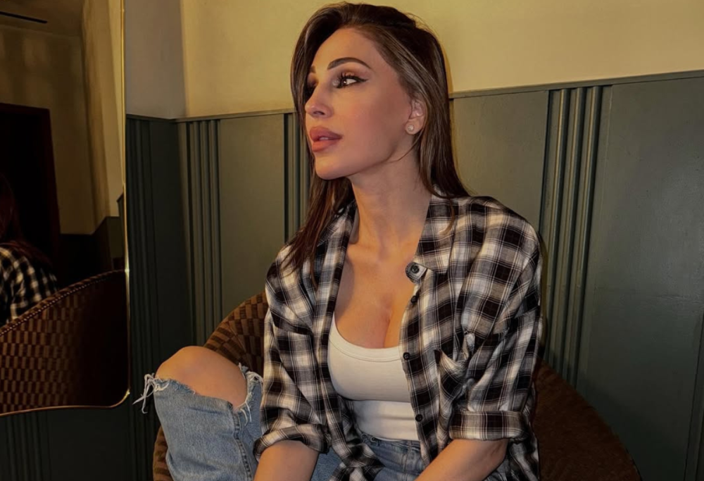 Anna Tatangelo è di nuovo mamma: la foto sui social