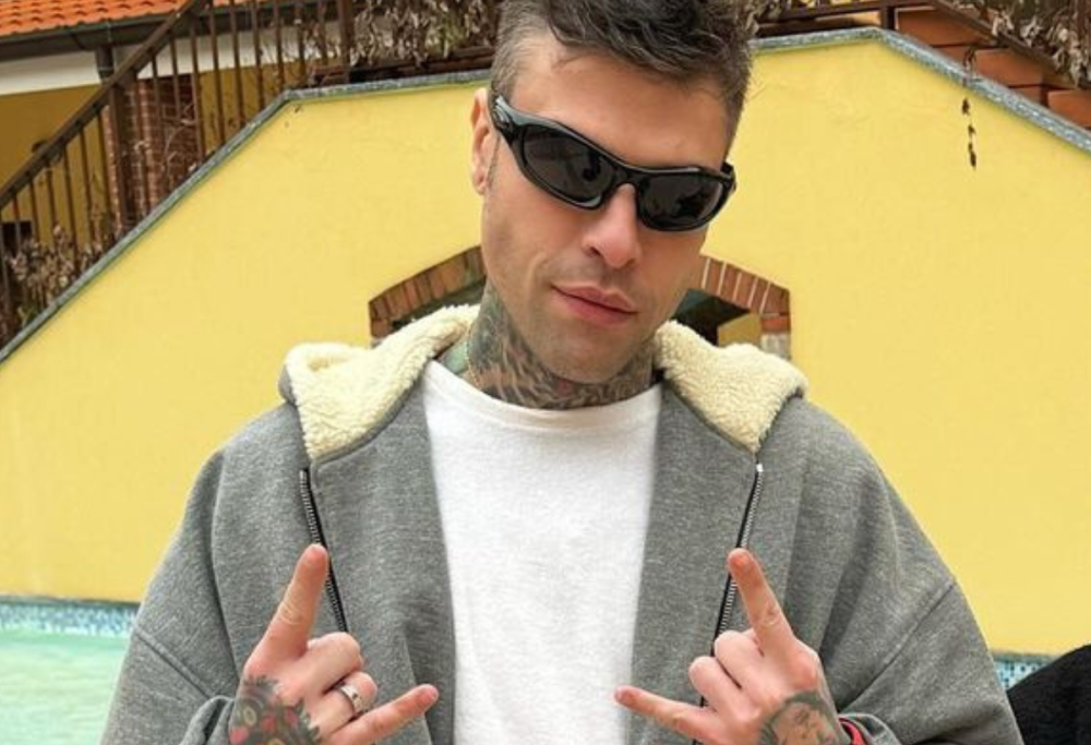 Fedez, rap contro tutti: attacco totale anche a Chiara Ferragni