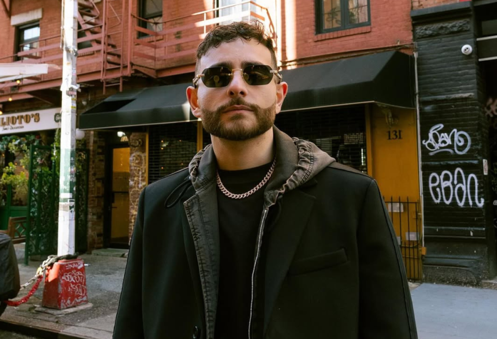 Rocco Hunt a Sanremo con “Mille vote ancora”: testo e significato