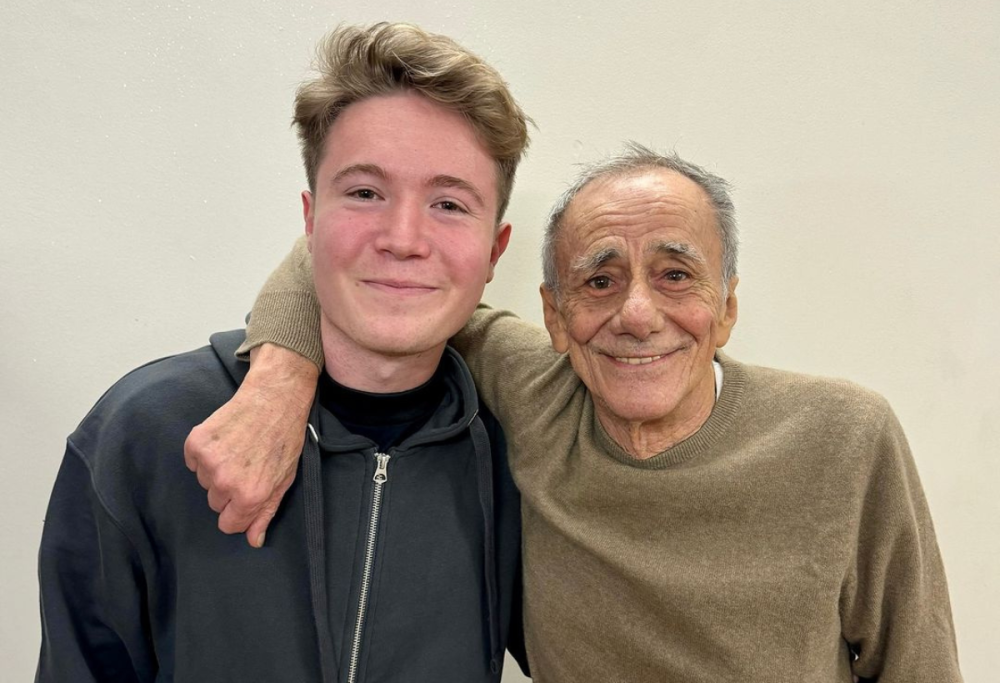 “Sogna, ragazzo, sogna” è disco d’oro: Vecchioni ringrazia Alfa