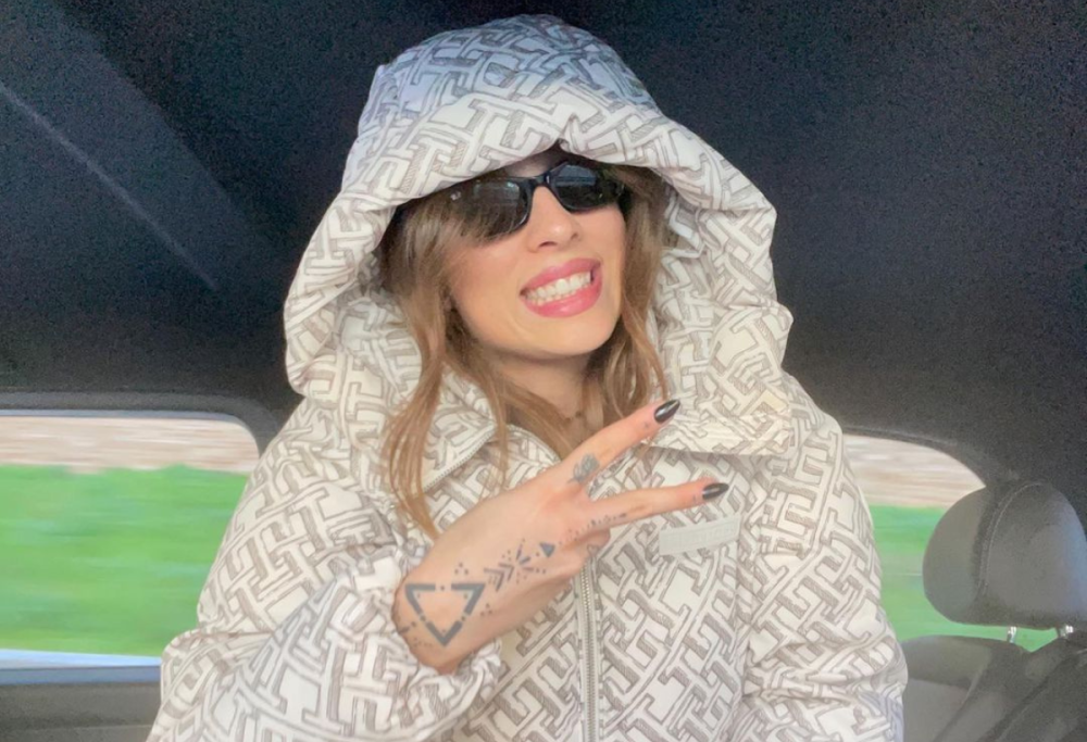 Angelina Mango dice la sua sulla pausa dalla musica di Sangiovanni