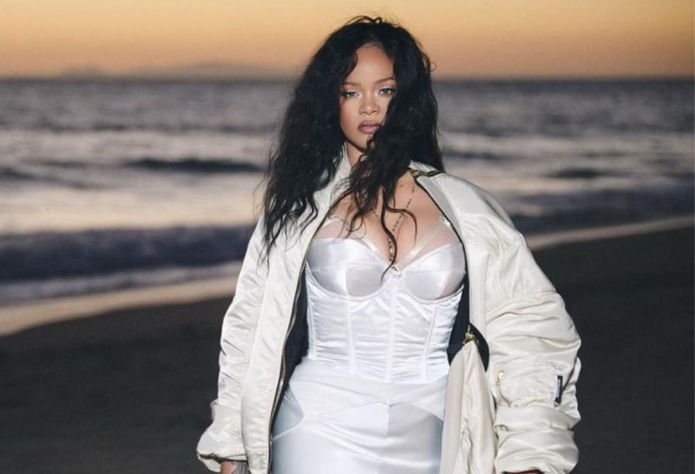 Rihanna: show al matrimonio del figlio dell’uomo più ricco d’Asia