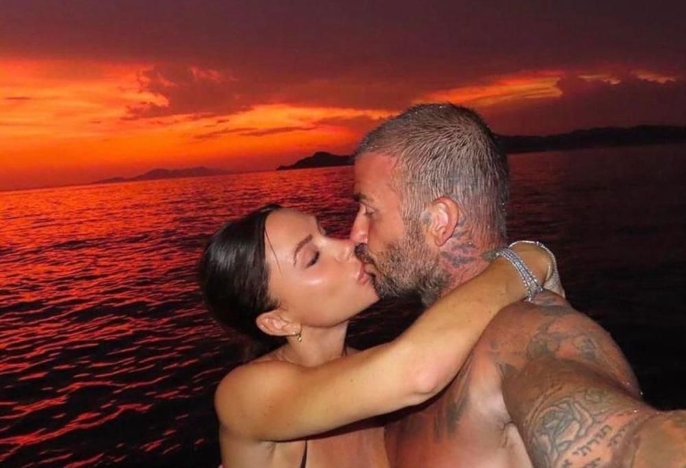 David e Victoria Beckham, la dedica per San Valentino: “Ti amo”