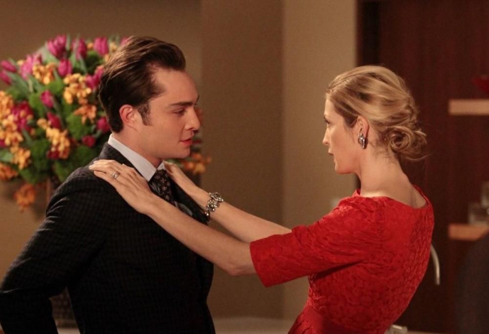 “Gossip Girl”: Lily e Chuck improvvisano una reunion a Parigi