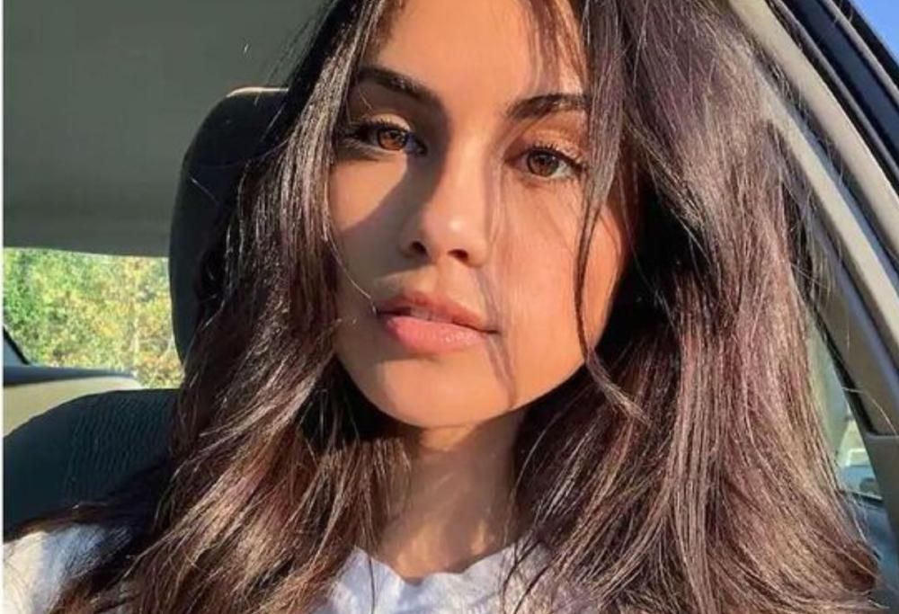 Influencer crea con l’AI una copia di sé e guadagnare 1 dollaro/minuto