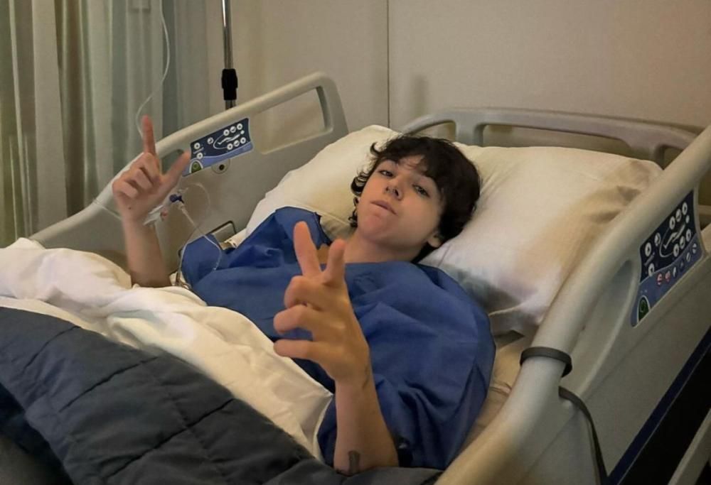 Ariete posta una foto dall’ospedale: “Ci sentiremo meno spesso”