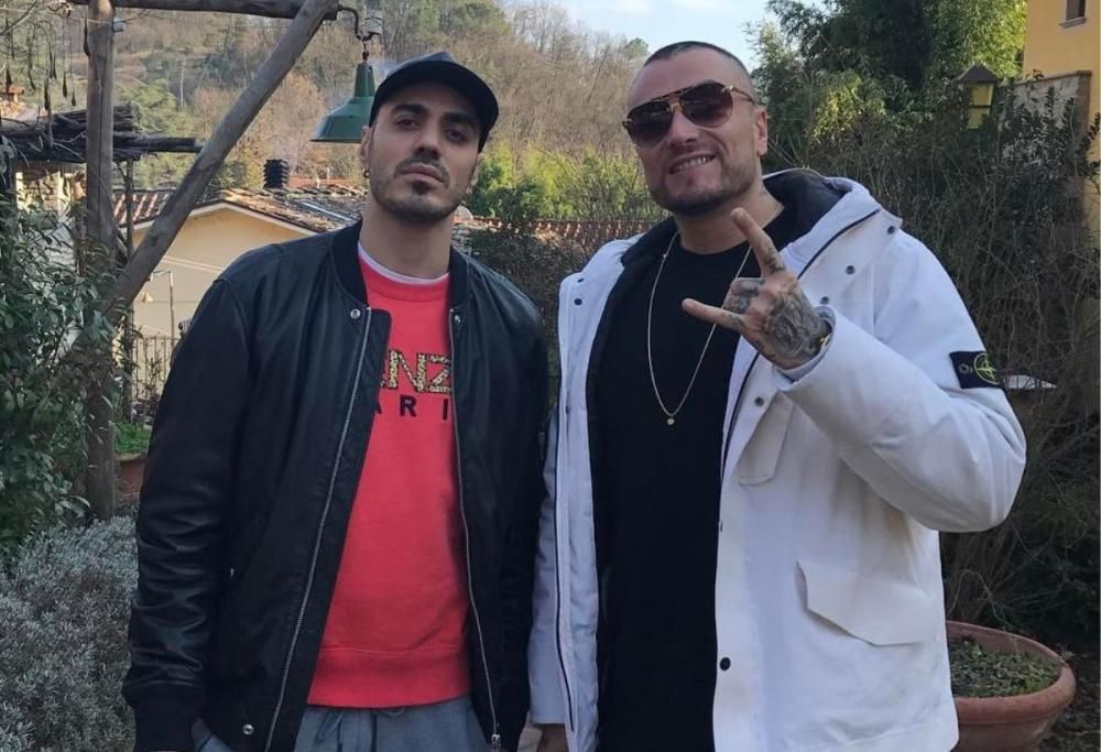 Marracash-Guè, “Insta Lova” in vetta alle classifiche: ecco perché