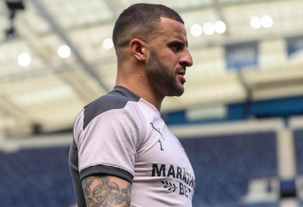 Kyle Walker: smascherata la doppia vita con la moglie e l’amante
