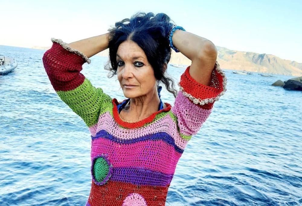 Marina Suma è la prima concorrente ufficiale de L’Isola dei Famosi