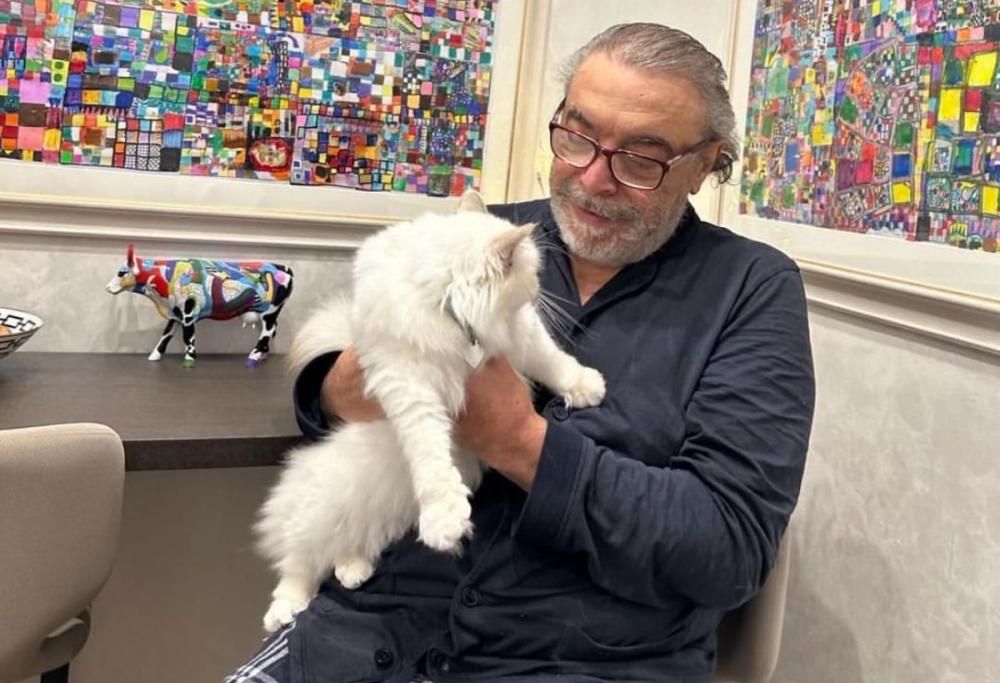 Nino Frassica, sospesa la ricompensa di 5mila € per il gatto smarrito