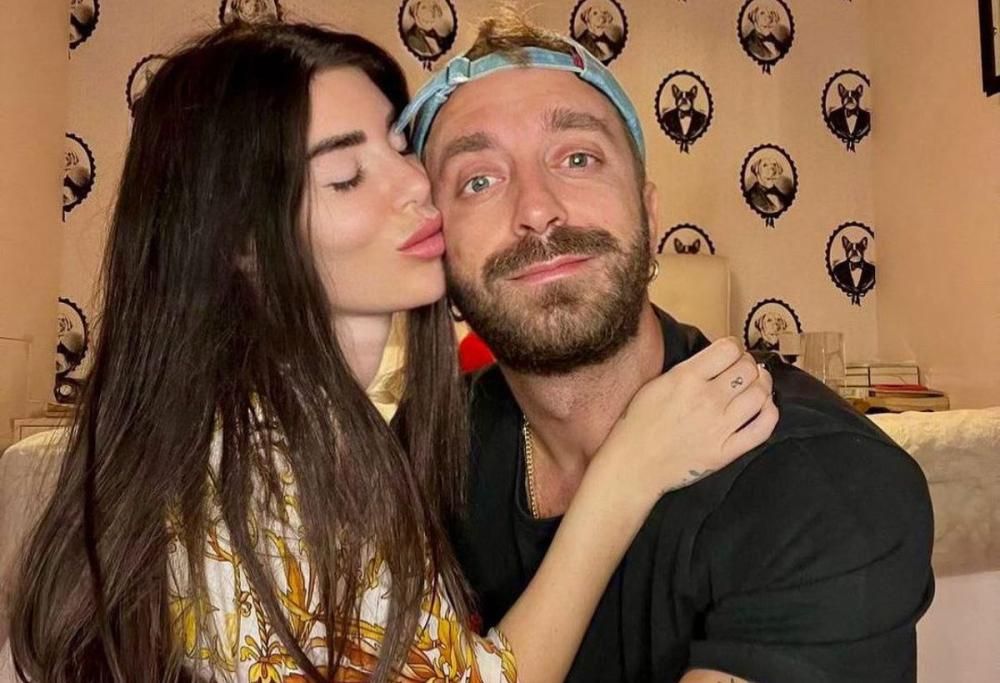 Bianca Atzei e Stefano Corti, la proposta di matrimonio da sogno