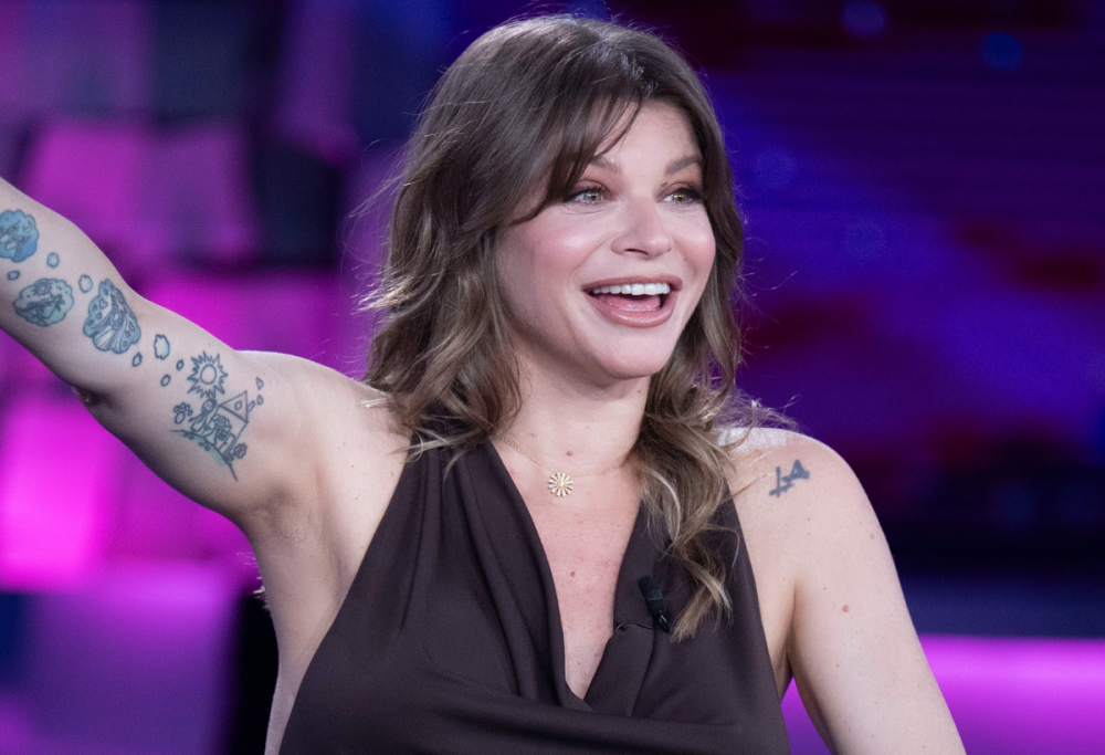 Alessandra Amoroso incinta: “Il mio fidanzato mi sta tanto vicino”