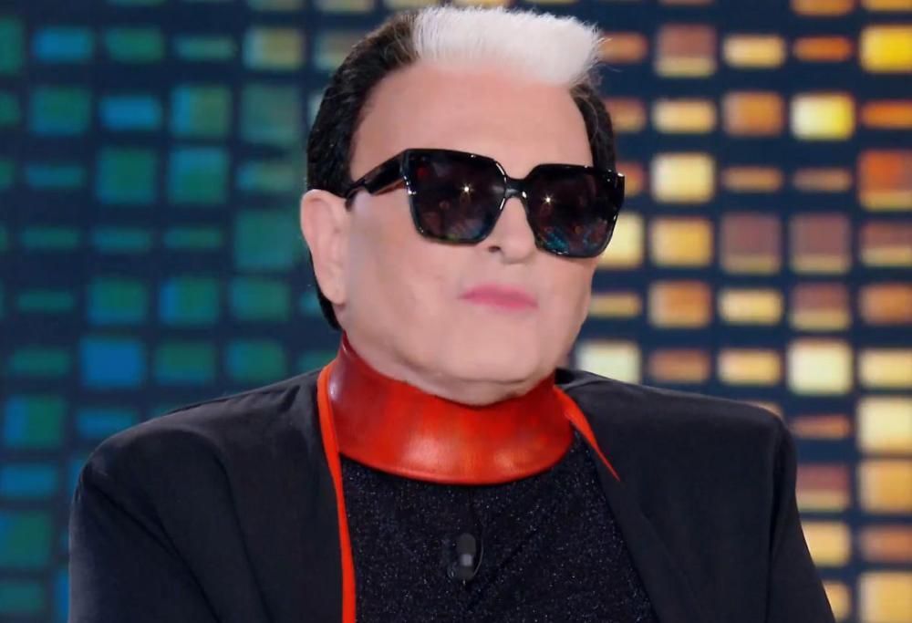 Intervista a Malgioglio, dalla storia d’amore col fidanzato ad “Amici”