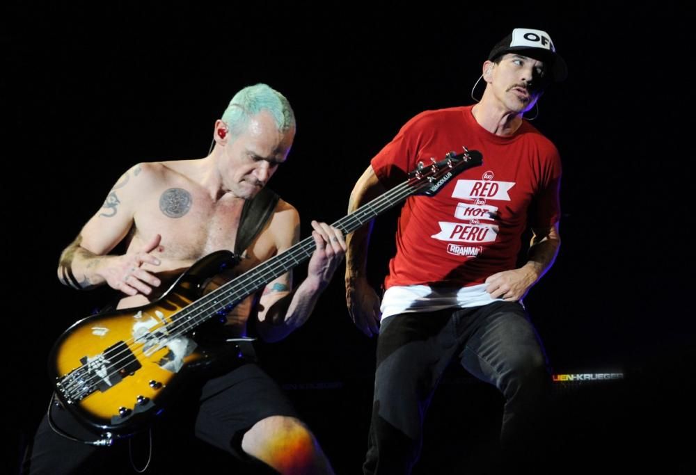 I Red Hot Chili Peppers suoneranno tra le Piramidi d’Egitto