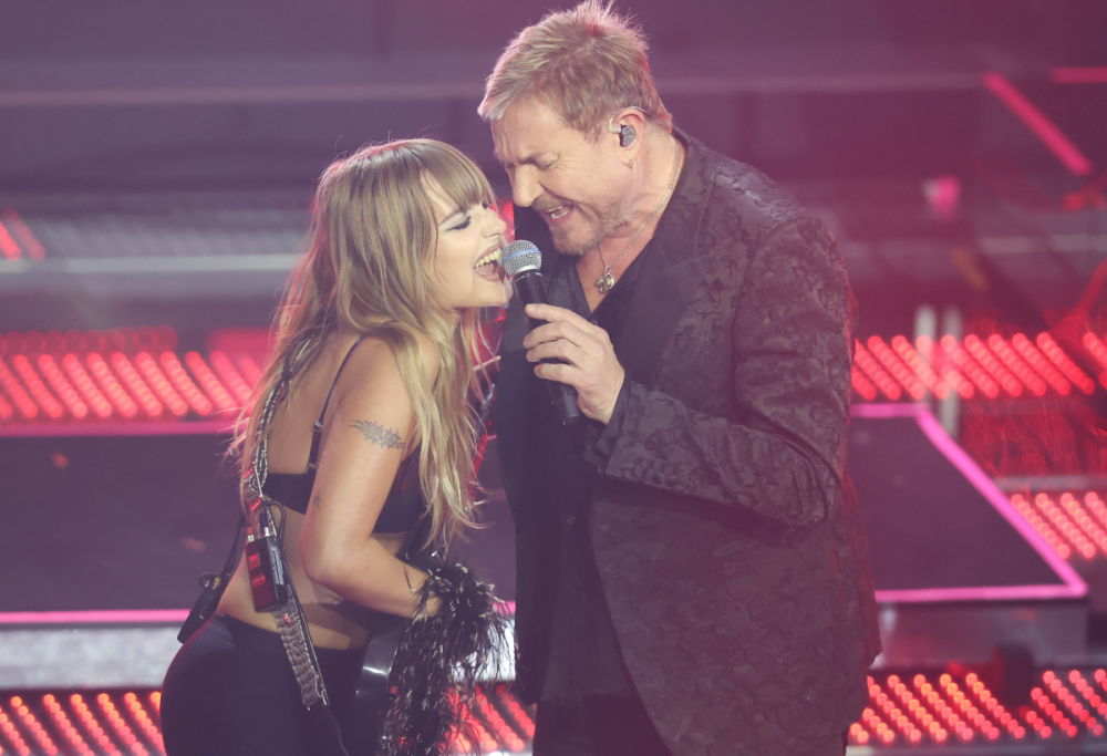 Sanremo 2025: Victoria De Angelis e i Duran Duran scatenano l’Ariston