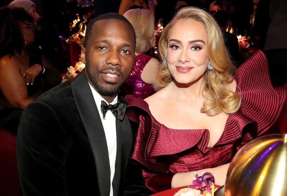 Adele si è sposata in gran segreto? Un dettaglio sembra confermarlo