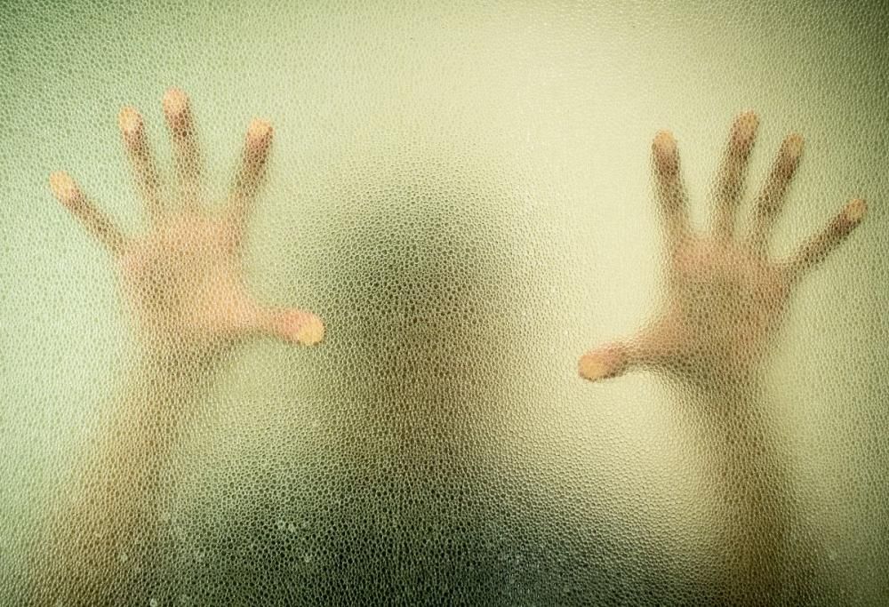 “Ho fatto sesso con un fantasma: poi l’ho lasciato, ecco perché”