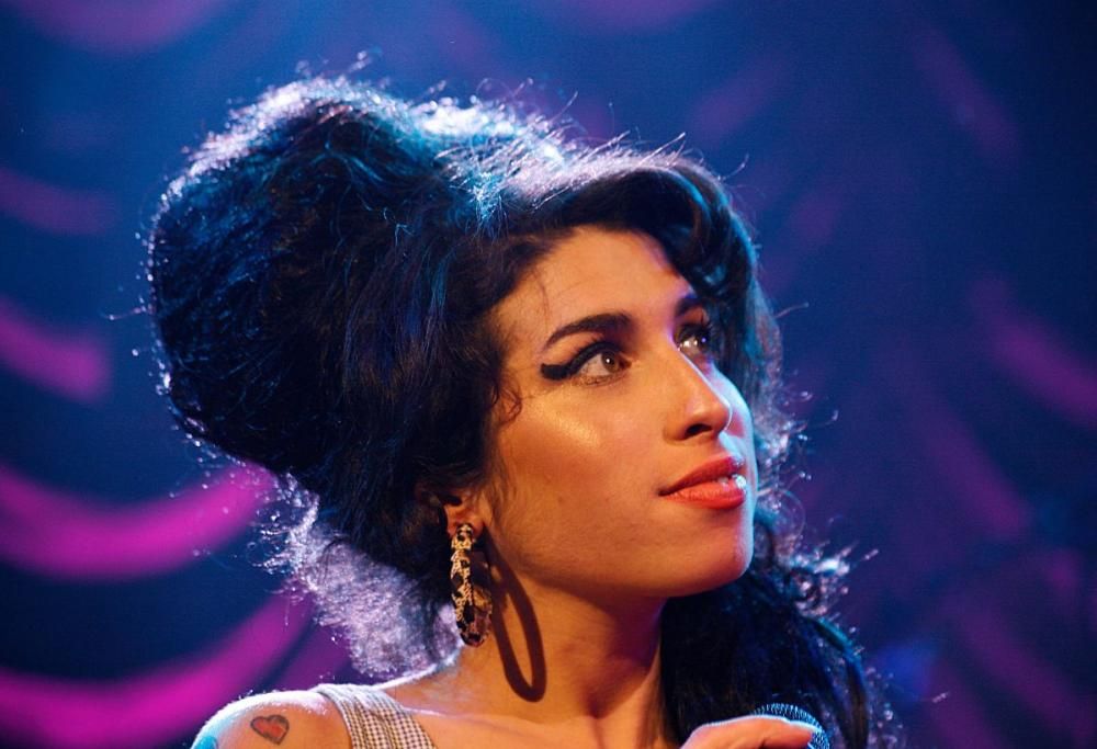 Amy Winehouse, è uscito il primo trailer del biopic “Back to Black”