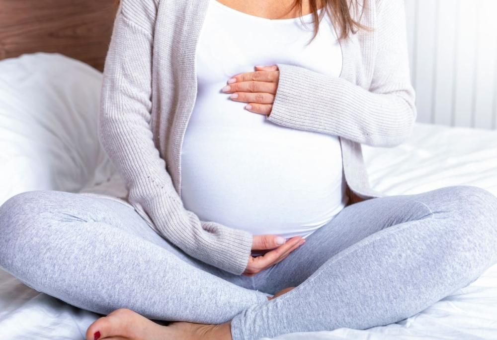 Partorisce il figlio di suo fratello come madre surrogata