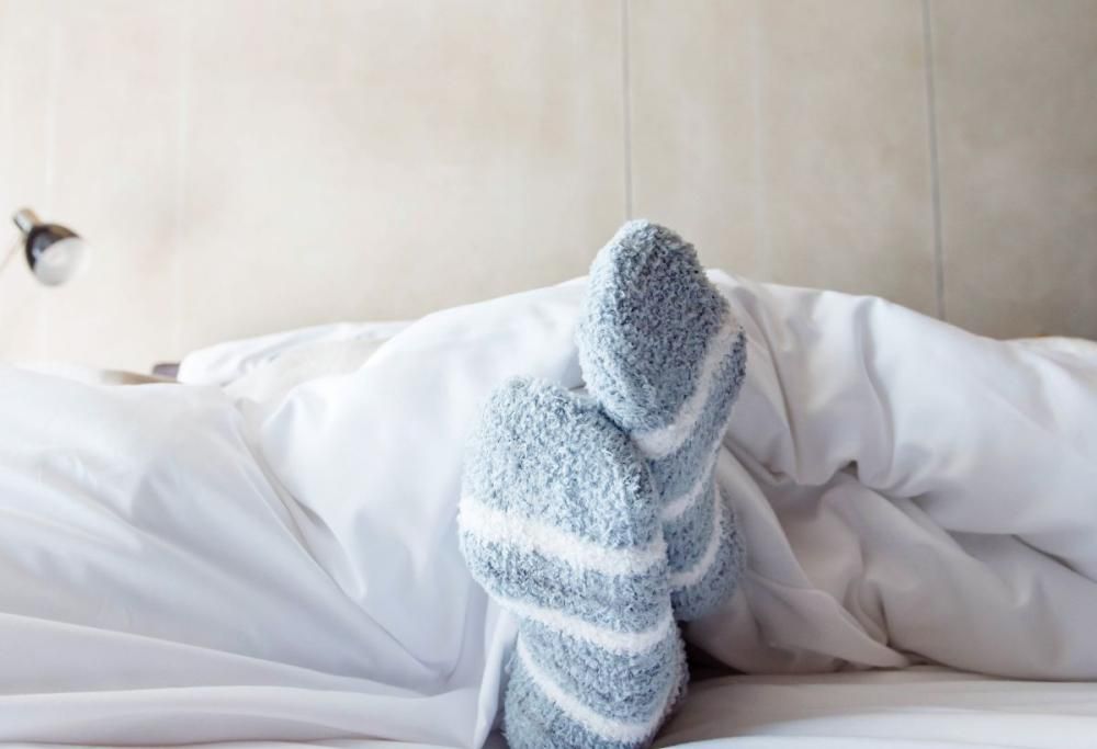 Calzini a letto: indossarli porta a un maggior numero di orgasmi