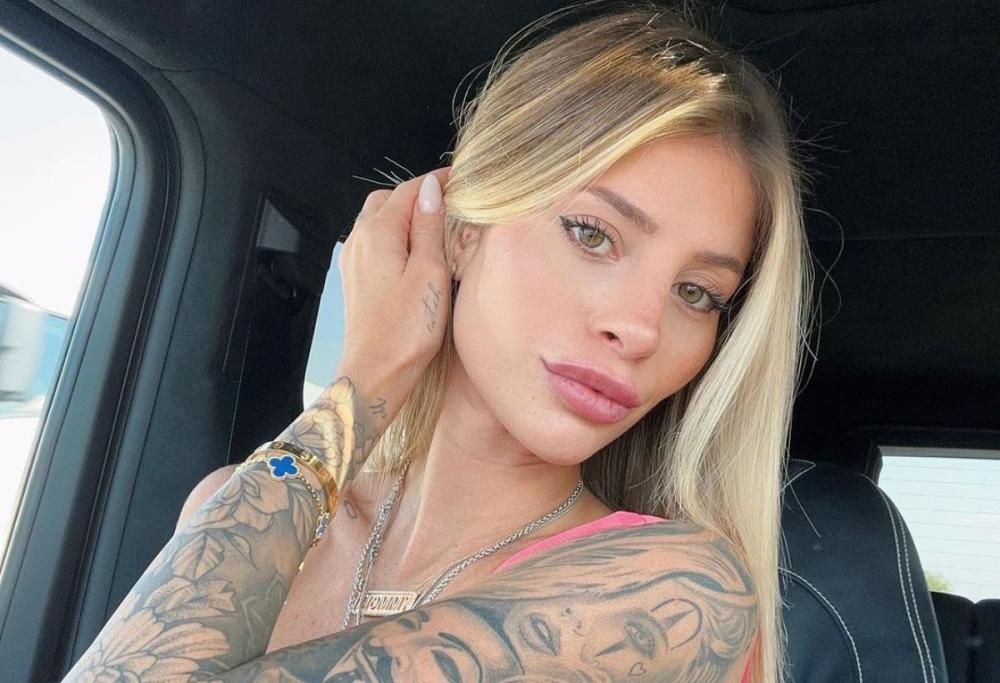 Chiara Nasti al centro delle polemiche: “Siete dei finti etero”