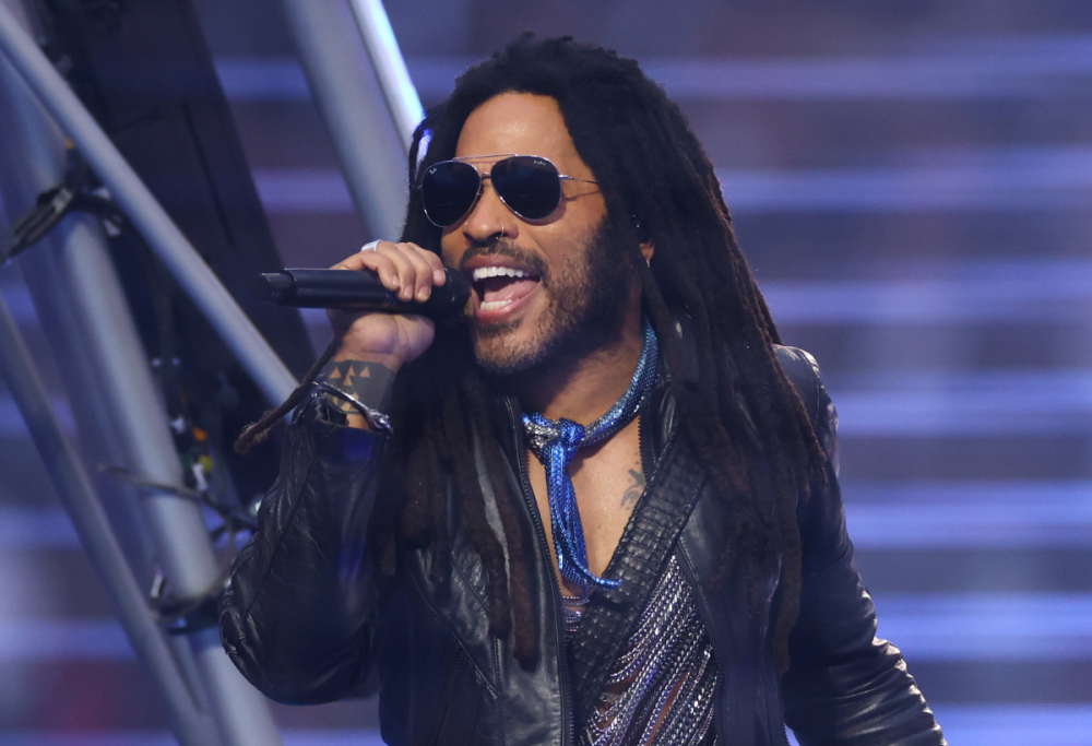 Lenny Kravitz non è più un donnaiolo: “Sono casto da nove anni”