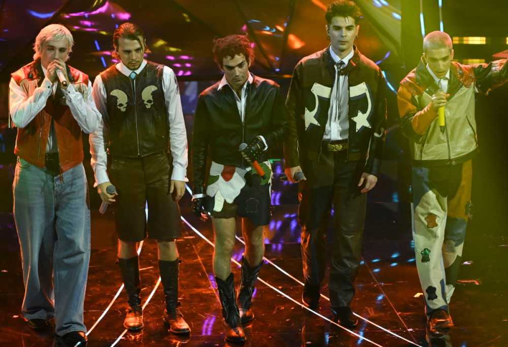 “Estate 80″: Il Nuovo Singolo dei BNKR44 dall’EP “44.summer”