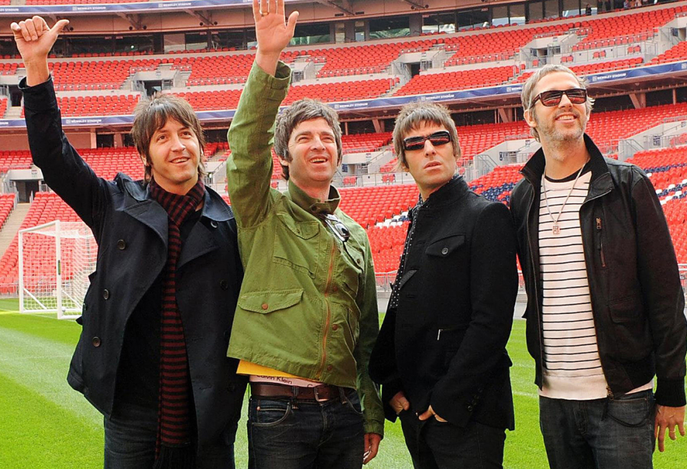 Gli Oasis tornano insieme? Attesa per l’annuncio di domani mattina
