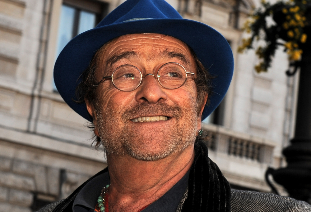 “L’anno che verrà”: testo e significato del brano di Lucio Dalla