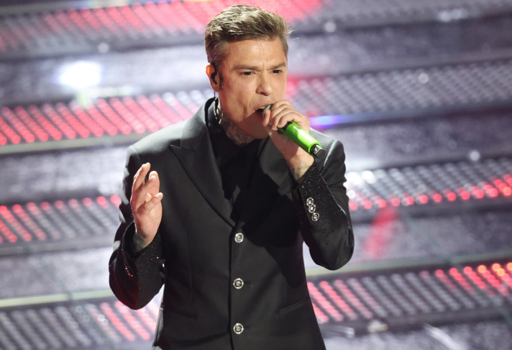 Fedez, chi è che interpreta la depressione nel video di “Battito”