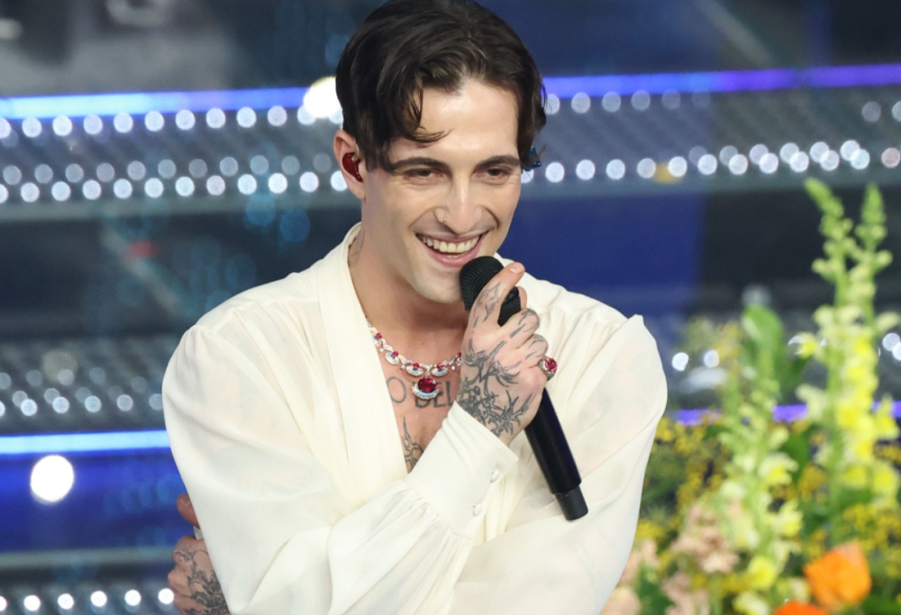 Dove Cameron in platea a Sanremo per l’esibizione di Damiano David