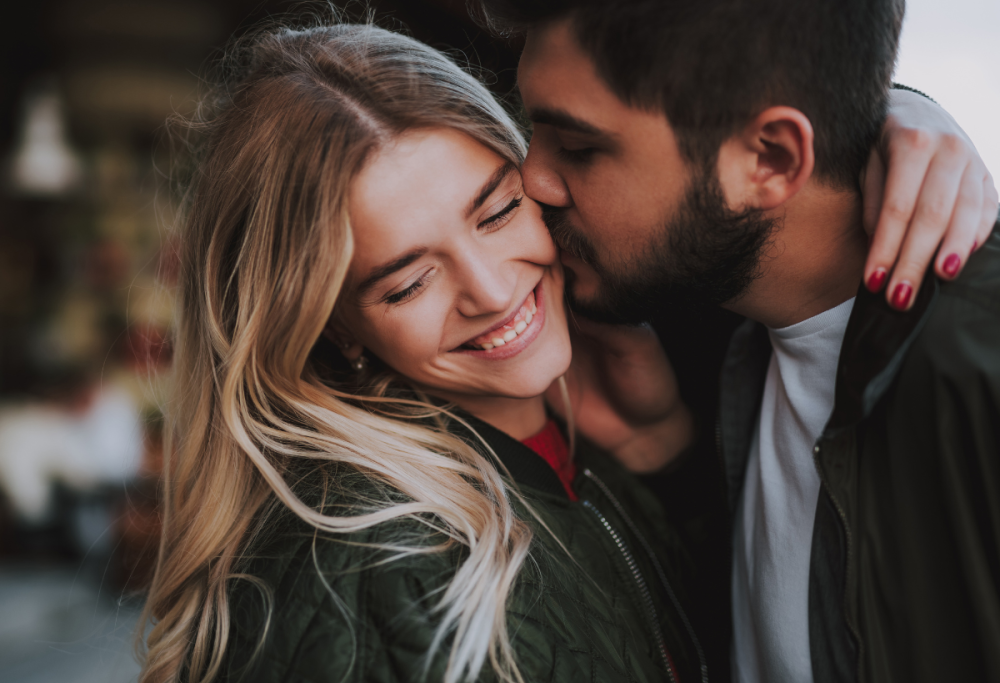 Sempre più coppie usano l’IA per risolvere problemi d’amore: il caso