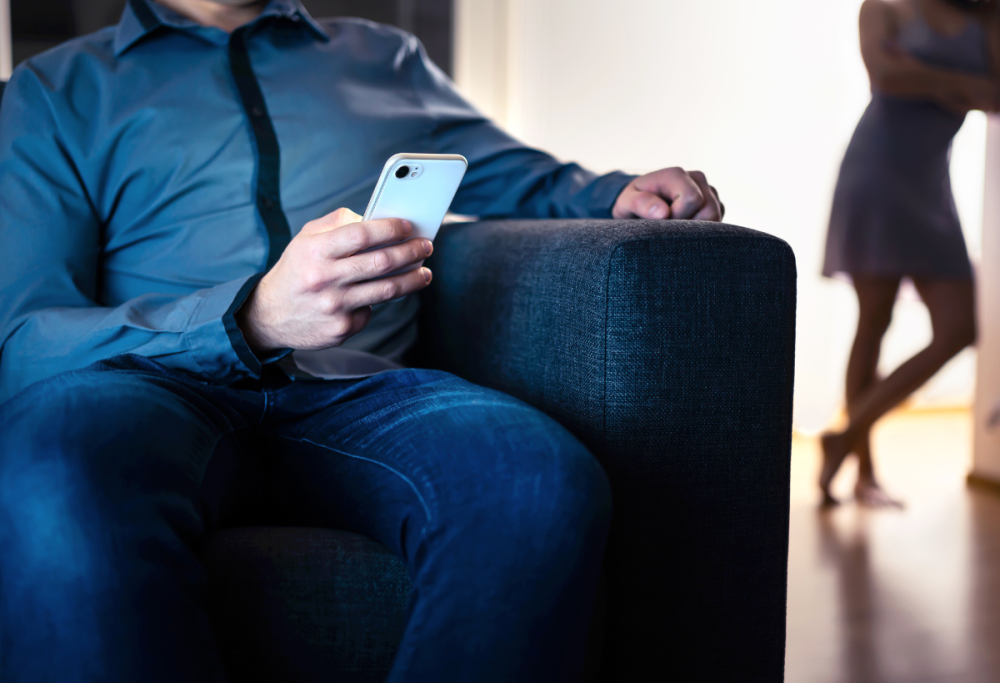 Tradita con 208 donne: la confessione shock di una mamma su TikTok