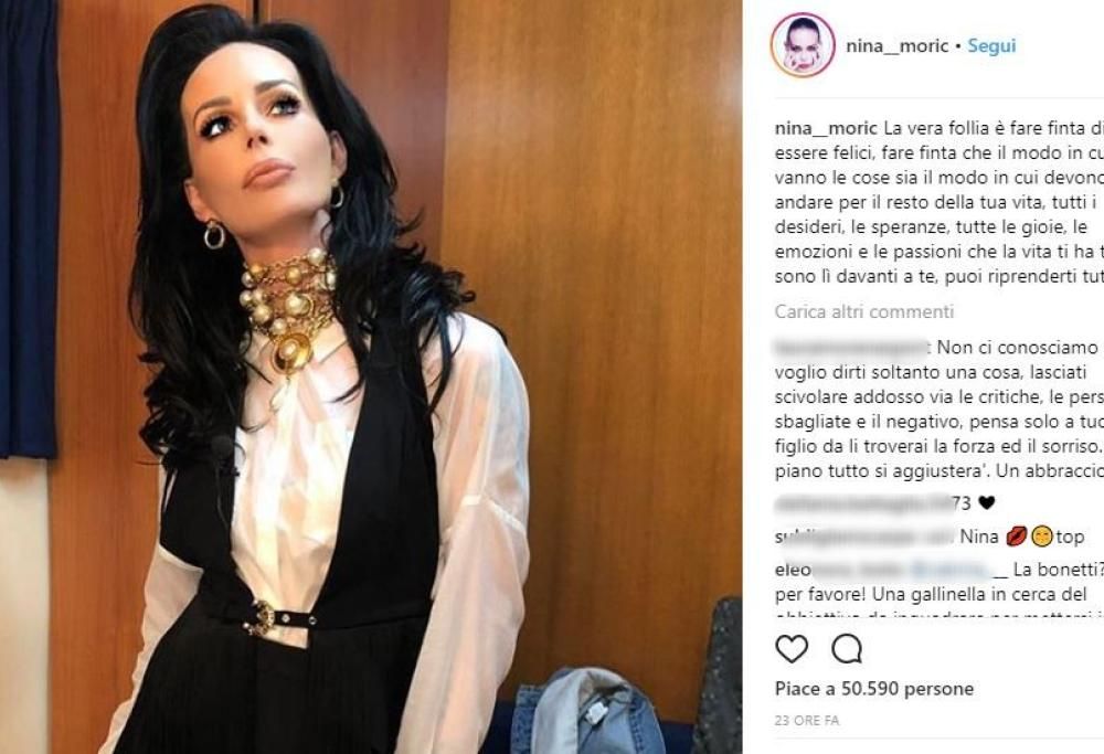 Nina Moric criticata per aver esagerato con la chirurgia estetica. La risposta sui social