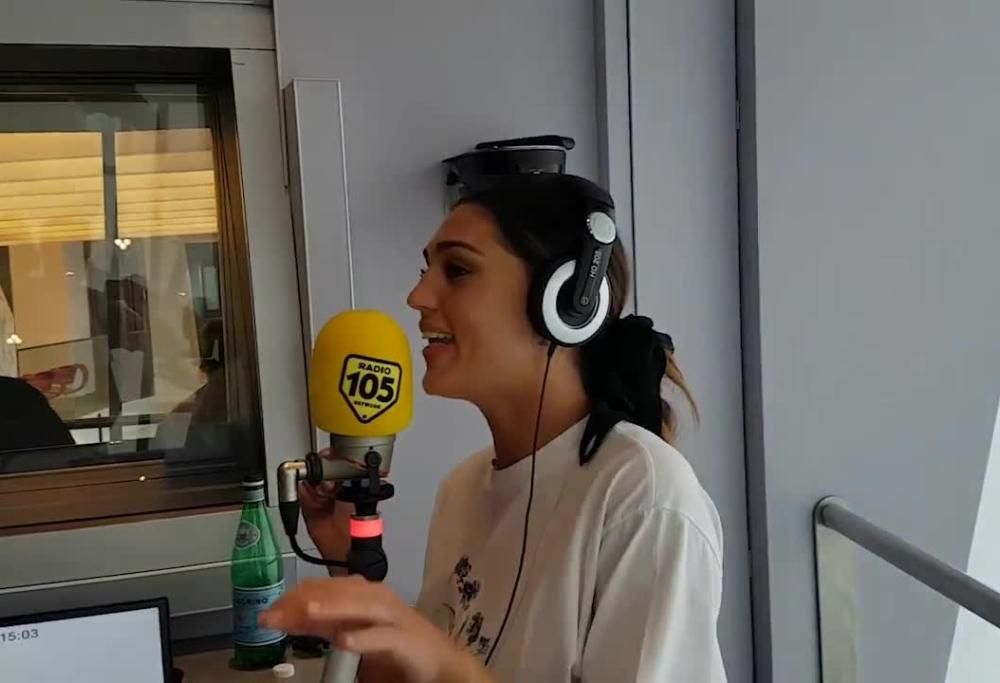 105 Take Away e Cecilia Rodríguez cantano Paola Turci