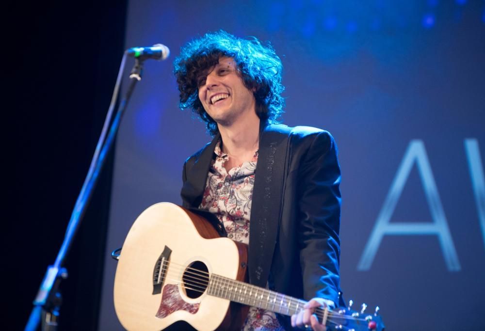 Compleanno e nuovo singolo: tanti auguri Ermal Meta!