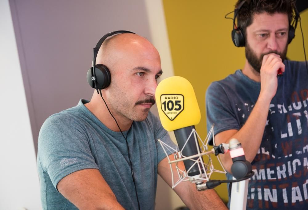 Maccio Capatonda ospite de Lo Zoo di 105: le foto dell’ospitata