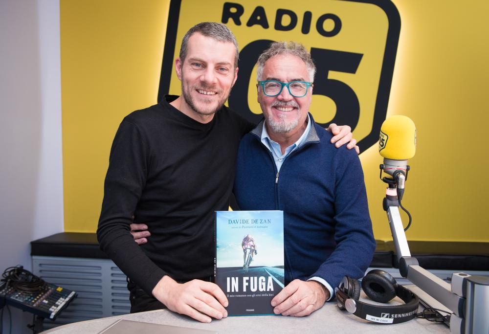 Davide De Zan, le foto dell’intervista a 105 Mi Casa