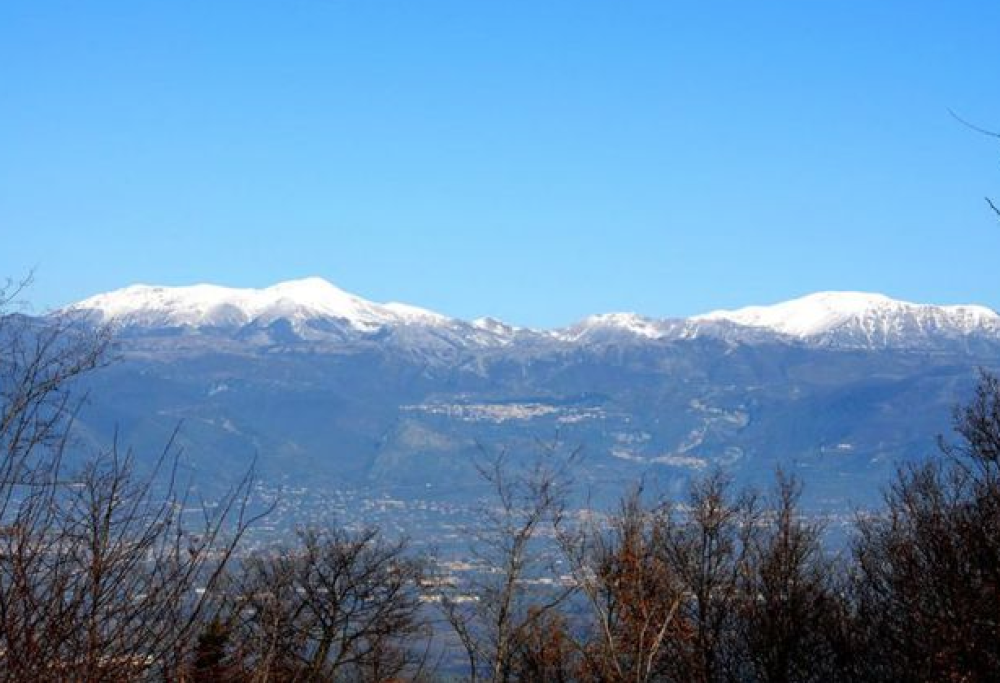 Sotto l’Appennino c’è una sorgente di magma che causa terremoti