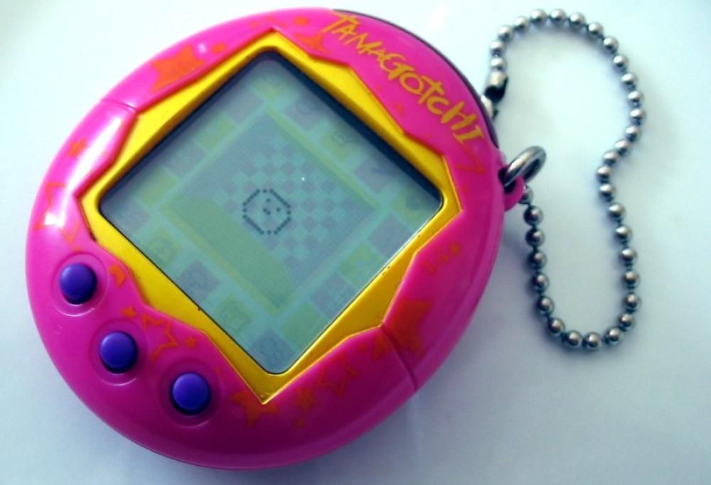 Dieci “fidget spinner” che ci hanno ossessionato negli anni 90 e 2000. Ve li ricordate?