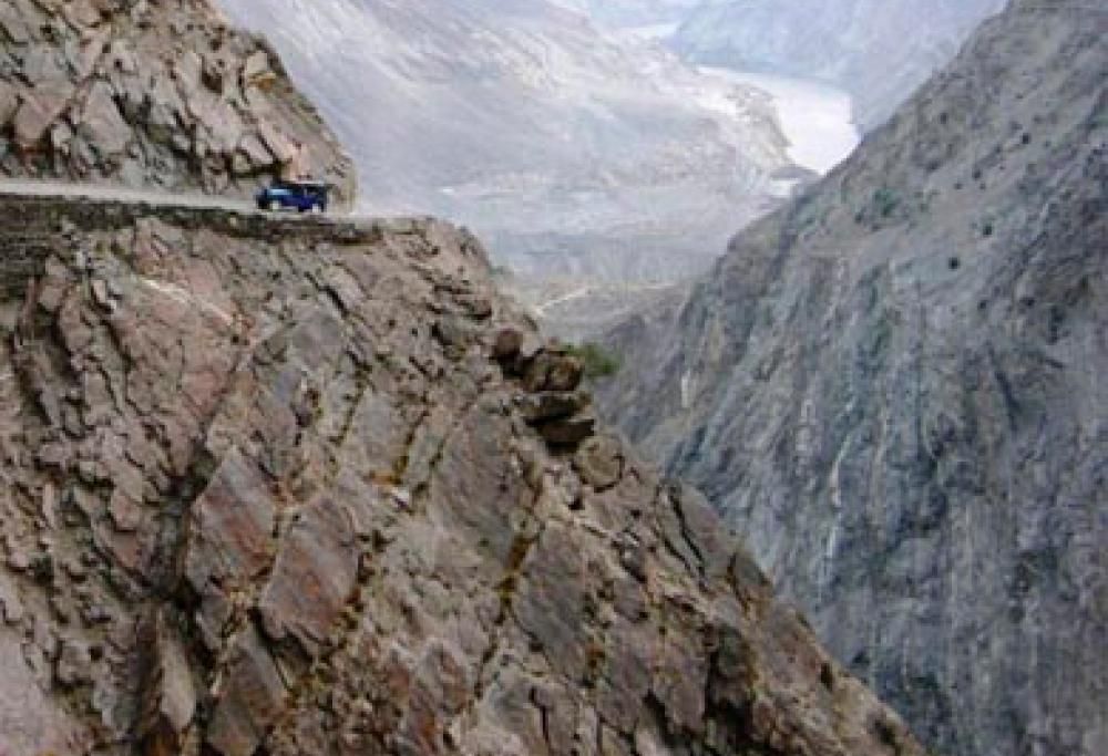 Le strade più pericolose del mondo… Ci guideresti?