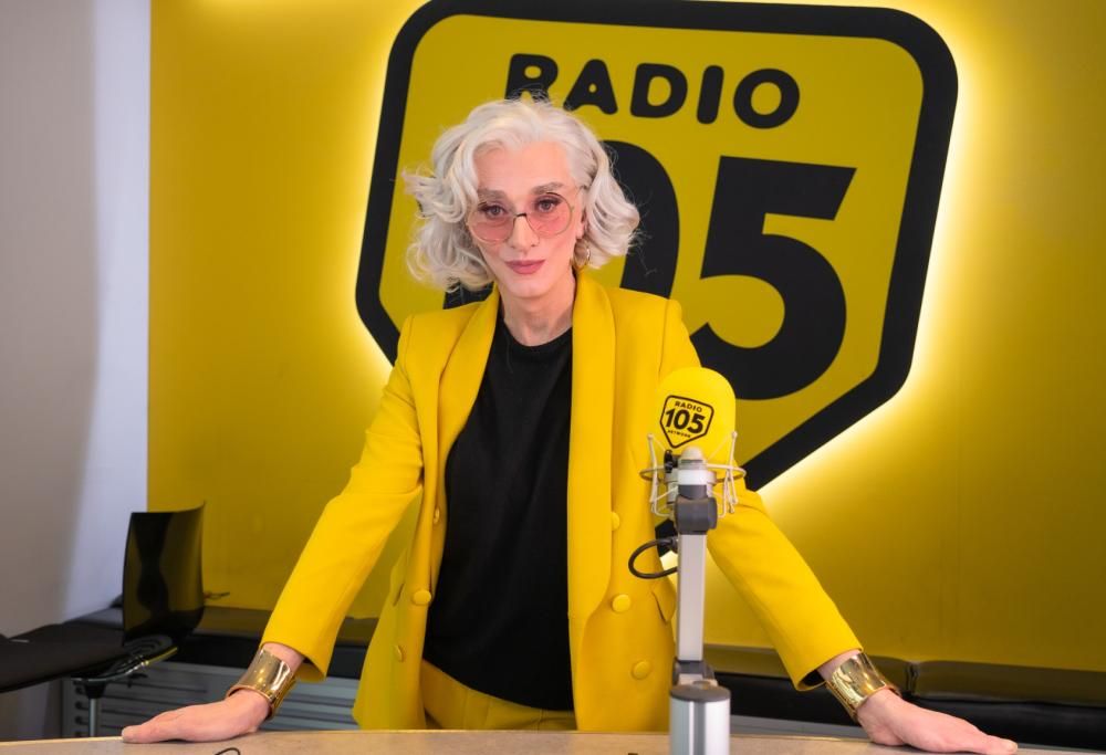 Drusilla Foer torna in scena nei panni della “Venere Nemica”