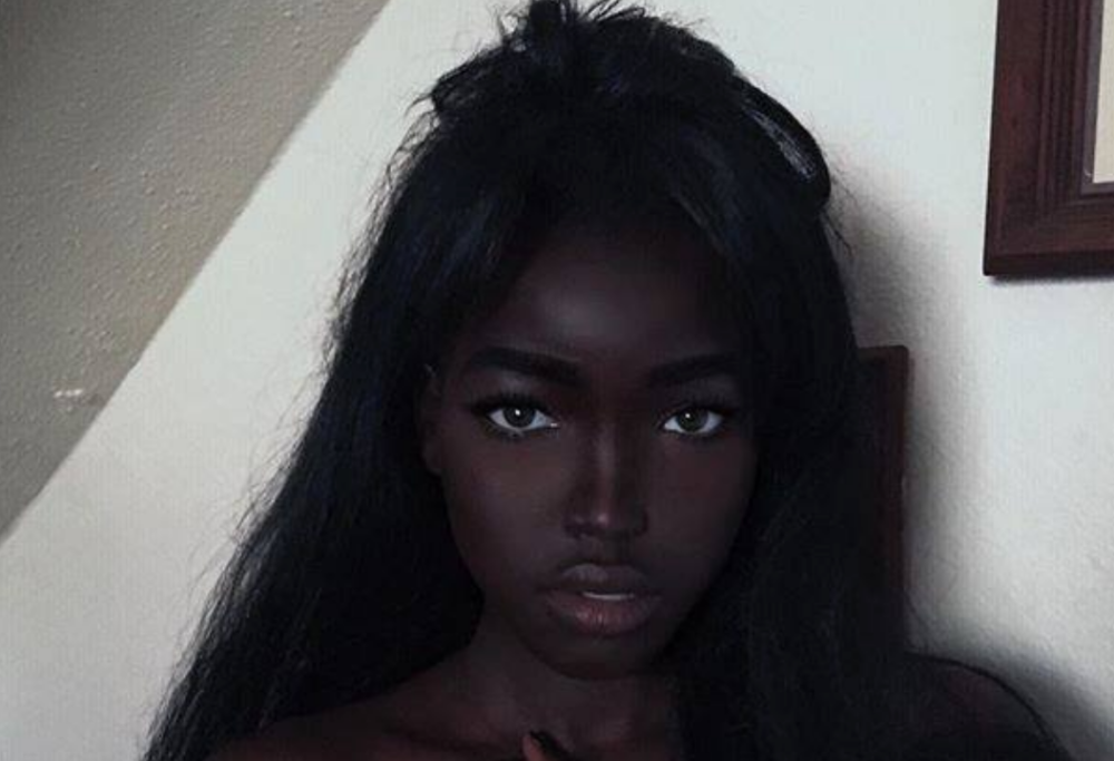 Ecco a voi la nuova “Barbie Nera”, la ragazza che sta mandando il web in tilt