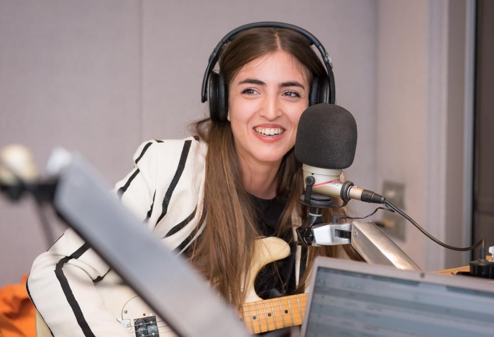 Joan Thiele è tornata (a cantare) a 105 Mi Casa: le foto